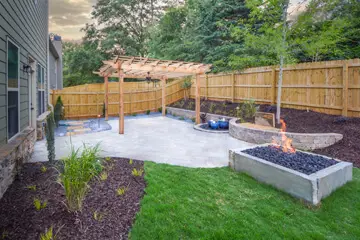 Outdoor makeover: Retaning-Wall-Installation-Belgard-Weston-Wall