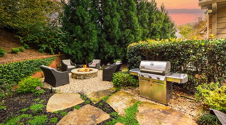 Outdoor Makeover: Mordern_Hardscaping_Design_Ideas