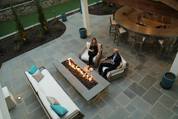 Outdoor Makeover: Backyard_Fire_Pit_Installation_Design