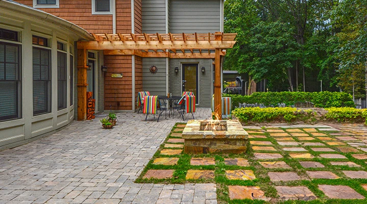 Outdoor Makeover: Best Pergola Ideas