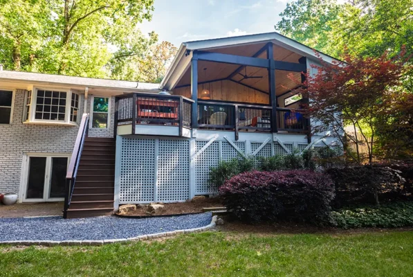 Outdoor Makeover: Deck-With-Stair