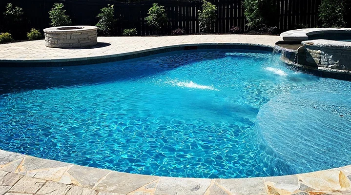 Modern-Swimming-Pool-Design-Ideas