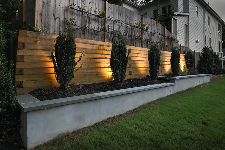 Silhouette-Outdoor-Lighting